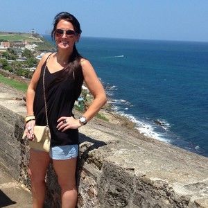 Meet your Posher, Laura